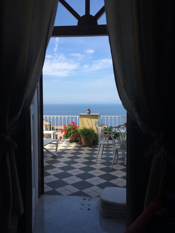 Bed and Breakfast Relais Il Pennino Massa Lubrense Exterior foto