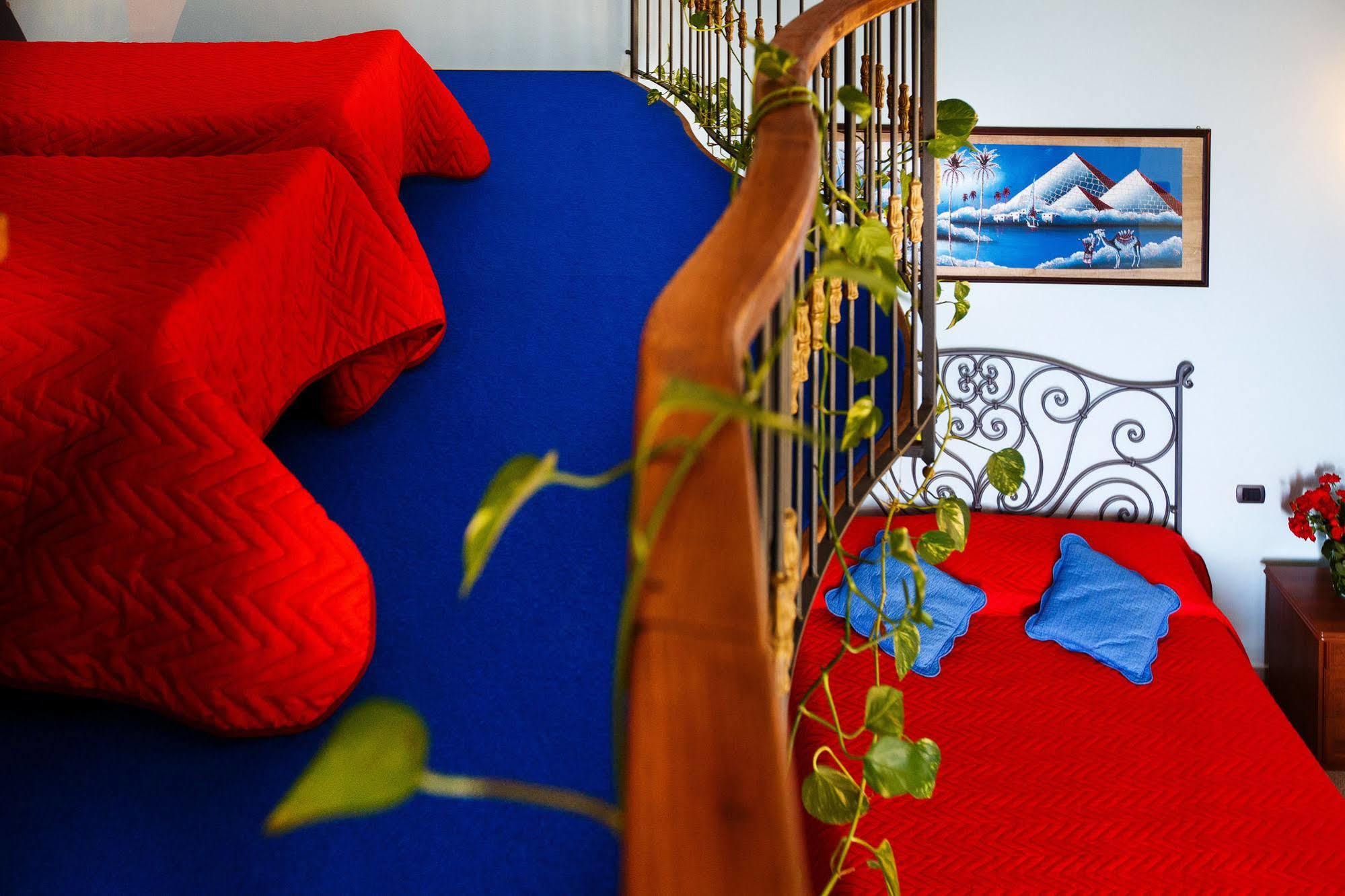 Bed and Breakfast Relais Il Pennino Massa Lubrense Exterior foto